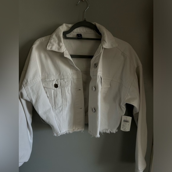 Haute Demand Denim Crop Jacket - Picture 1 of 6
